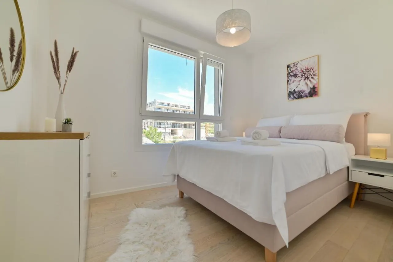 Apartment Jolie Split 0*,  Croatia